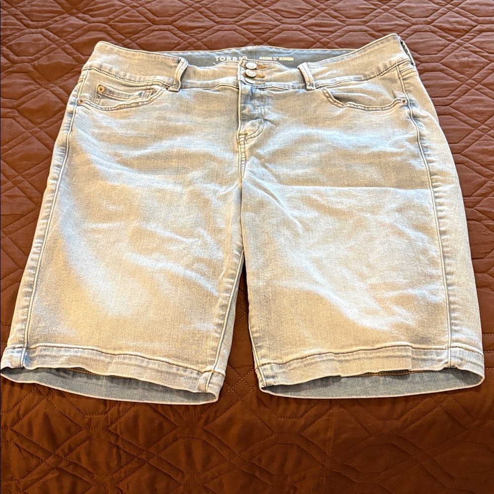 Torrid Blue Jegging Bermuda Shorts